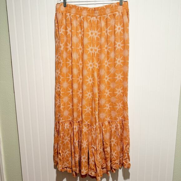 Torrid Festi Orange Star Wide Leg Tiered Pants Boho Festival NEW Size 1X - Picture 2 of 7